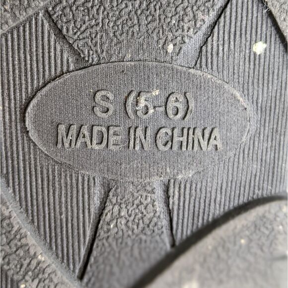 Van Heusen Jessica Premium Memory Foam Fur Scuff Slippers - Picture 7 of 10